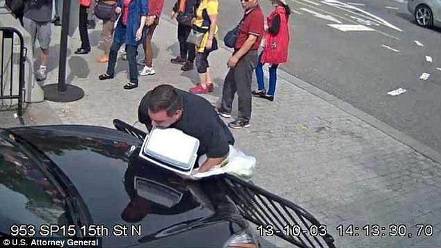 How a Confused Mom Drove Through a White House Checkpoint and Ended Up ...